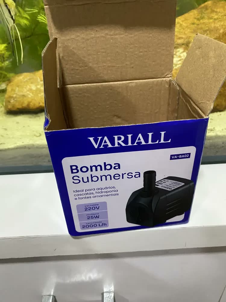 foto de Bomba Submersa 2000l/h 2m Lagos Recalque Fontes Aquários Cascata Chafariz Motor Água Doce Salgada Marinho Fonte Hidroponia Aquaponia