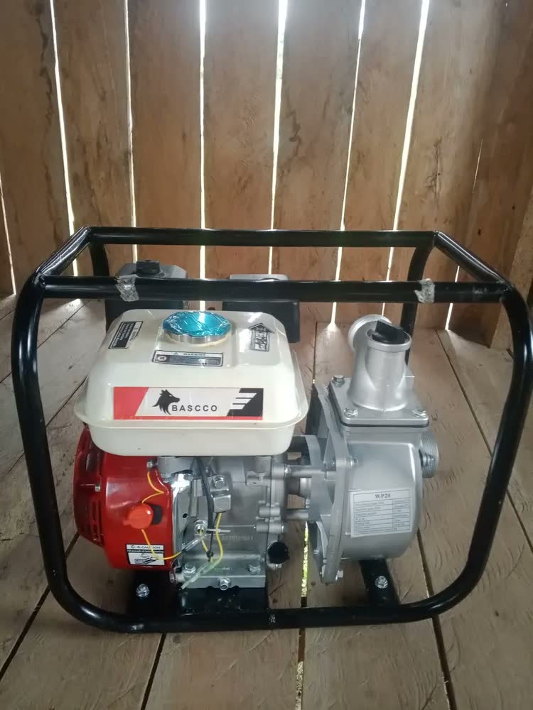 foto de Motobomba gasolina Bascco motor 7.5hp 4t, Saída 2 polegadas