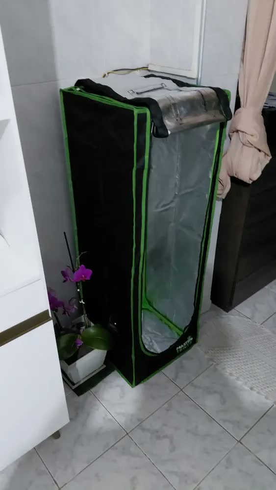 foto de Estufa Master Plants 40x40x120 Preto