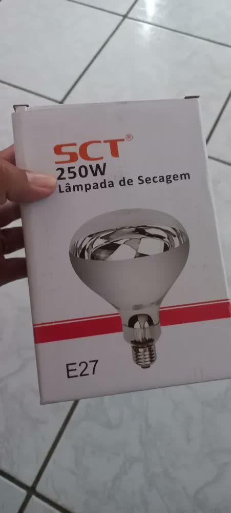 foto de Lâmpada Luz Infravermelha Aquecedora Para Granjas, Pintinhos Branco-quente