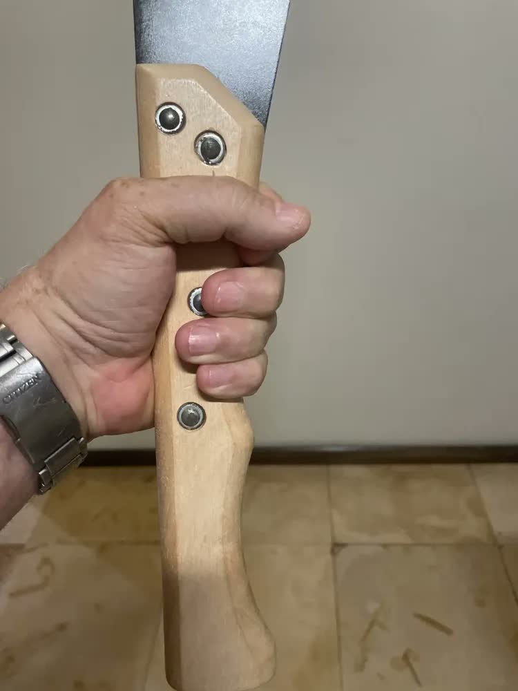 foto de Facão Podão Para Cortar Cana Mato 15 Pol Cabo Madeira Longo Lâmina Aço Corte Cana Corte Mato Poda Vegetação Capim Arbustos Galhos Roçagem Manual Facão para Cana