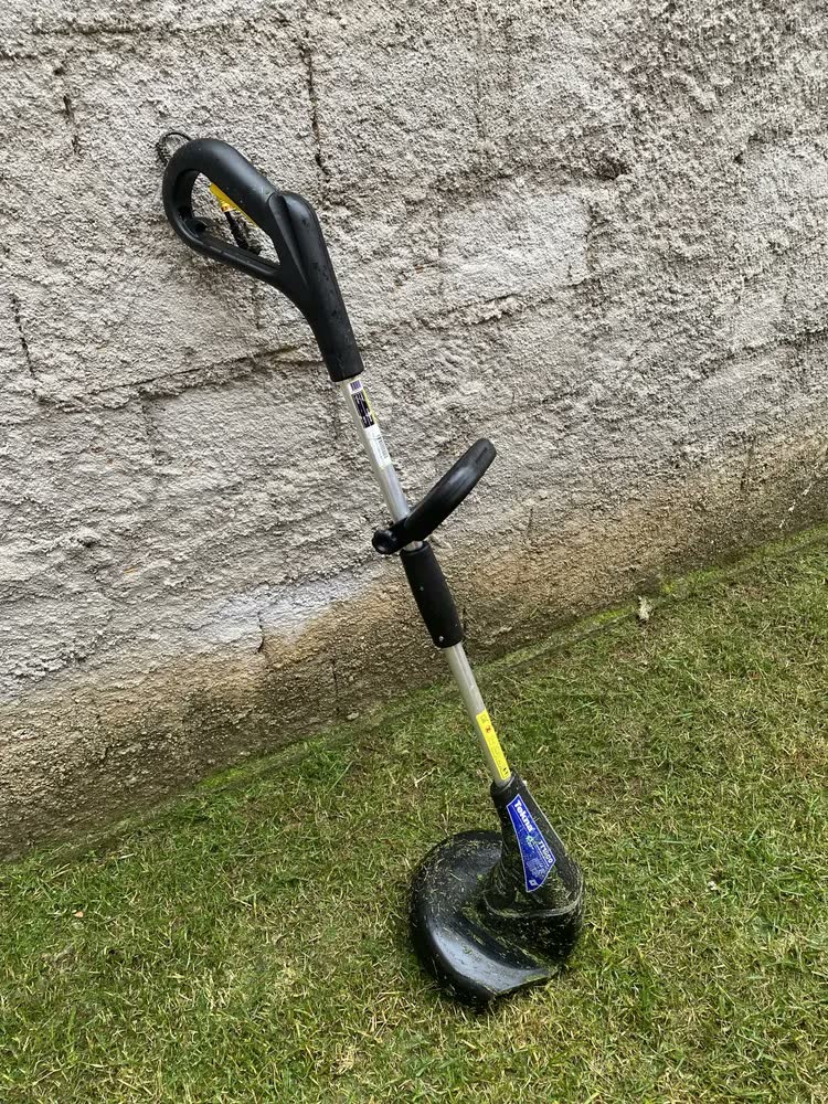 foto de Aparador Grama Elétrico 1500w Cabo Bipartido Tt1500s2b Tekna