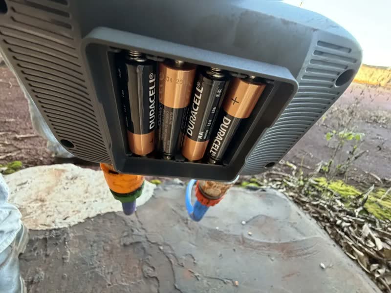 foto de Temporizador Irrigação Brisa Jardim 2 Saídas Smart Controle por APP com conexão Bluetooth e Wi-fi Verde Água E Cinza