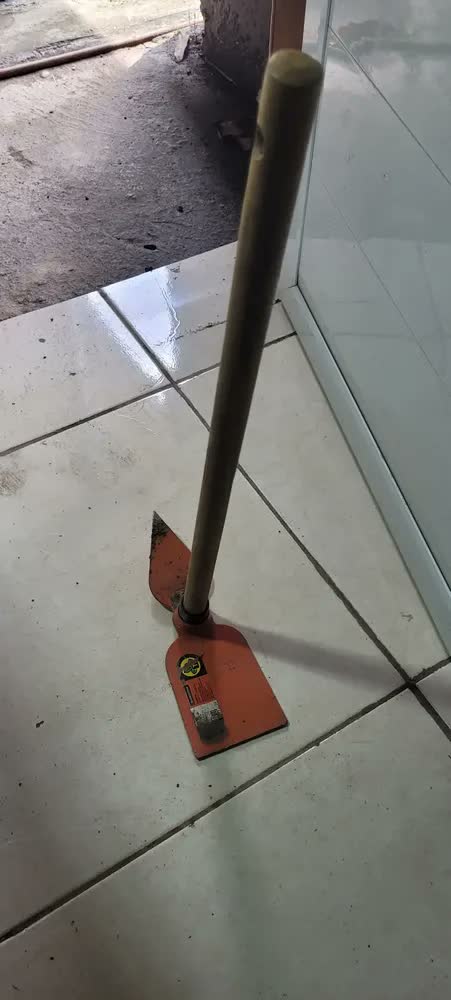foto de Enxadinha Sacho Coração Para Horta Cabo 60cm - Tramontina