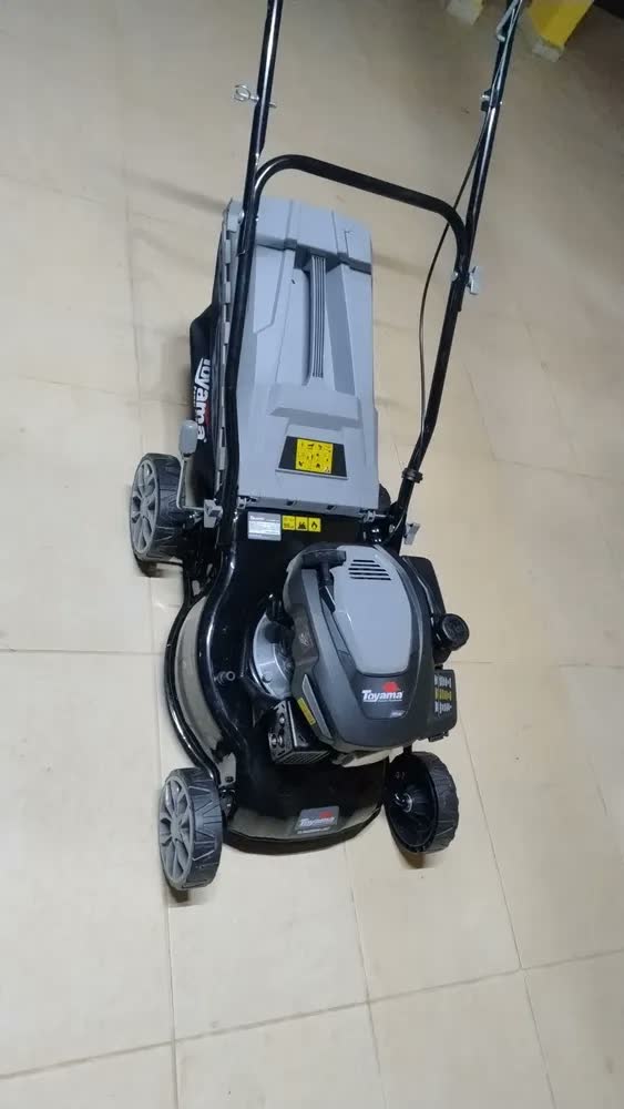 foto de Cortador Grama Toyama TLM420RM-40X Gasolina 4t 4hp Com Coletor 40l Preto