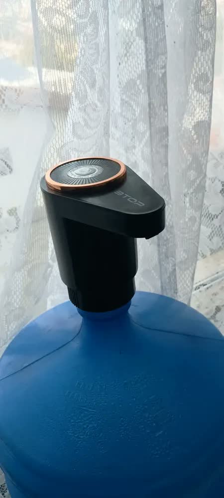 foto de Bomba Agua Elétrica Usb Recarregável Para Galao Dispenser Automatico Touch Portatil Agua Mineral Garrafao Sem Fio Cozinha Empresa Camping Viagem Rapido Silencioso