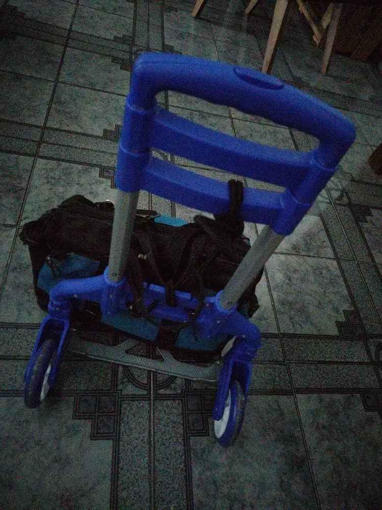 foto de Carrinho De Mão em Alumínio Suporta até 80kg Preto Chalesco