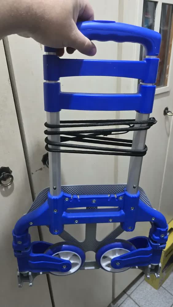 foto de Carrinho De Mão em Alumínio Suporta até 80kg Preto Chalesco