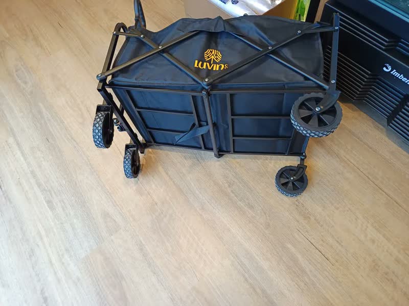 foto de Carrinho Dobrável Multifuncional Acampamento Praia Camping Impermeável Multiuso 200kg Reforçado Portátil Cor Preto Luvinco