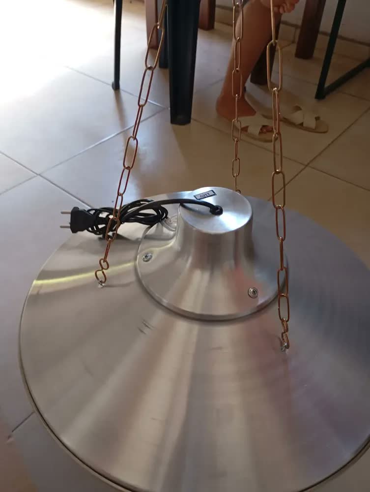foto de Aquecedor Pintinho Elétrico, Resistencia Blindada (três