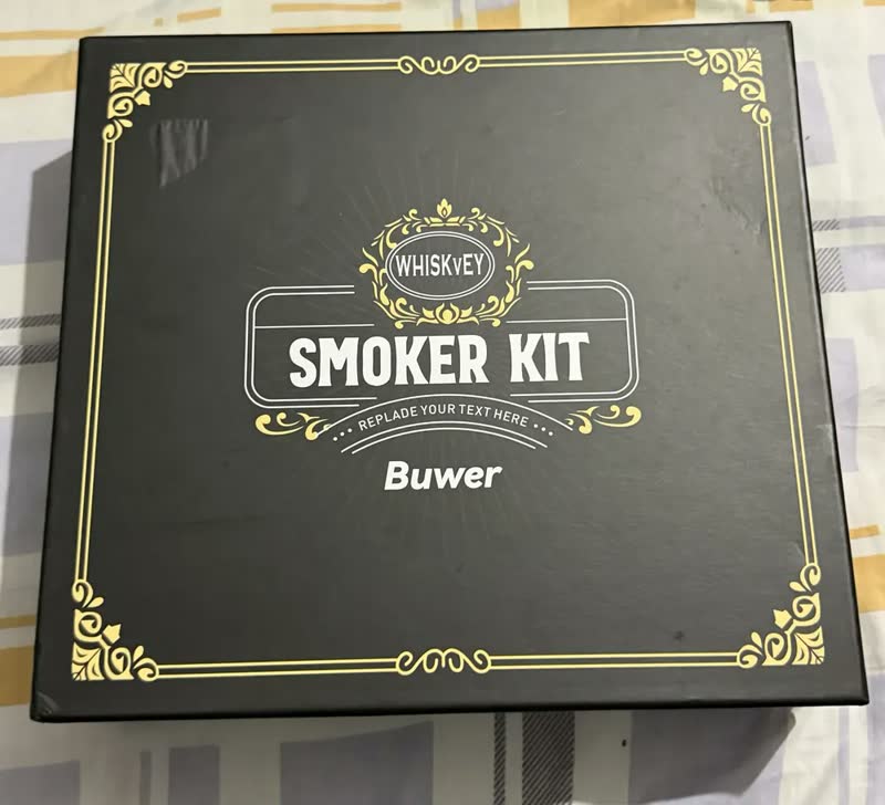 foto de Kit Defumador Whisky Coquetel Com Maçarico E Copos De Whisky - Lascas De Madeira Sabores Maçã, Pêssego, Cereja, Noz, Carvalho E Pera - Esferas De Gelo - Edição Premium Profissional, Ideal Para Present