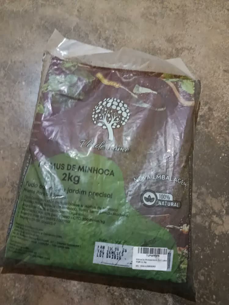 foto de Húmus De Minhoca Adubo Fertilizante Orgânico 2kg