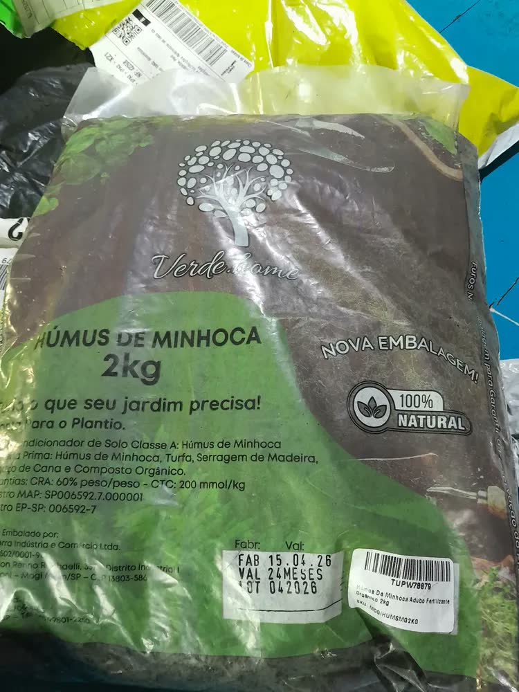 foto de Húmus De Minhoca Adubo Fertilizante Orgânico 2kg