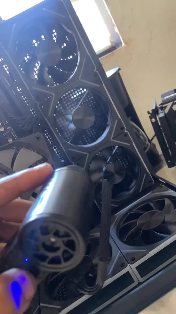 foto de Mini Ventilador Soprador Ar Turbo 130000rpm Sem Fio Recarregável Usb 3 Níveis Jato Forte Portátil Multiuso Limpeza Teclado Carro Acende Churrasqueira Marca Woosh